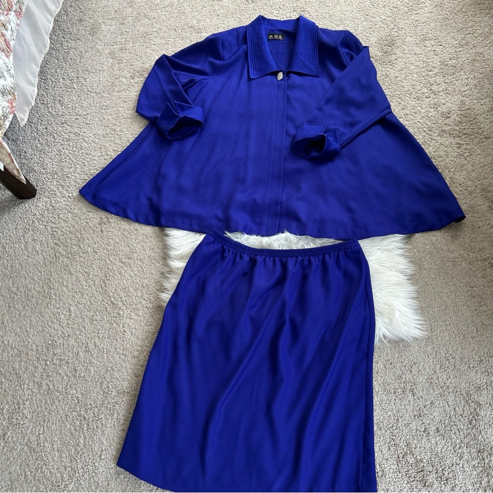 Vibrant Blue Two-Piece Set